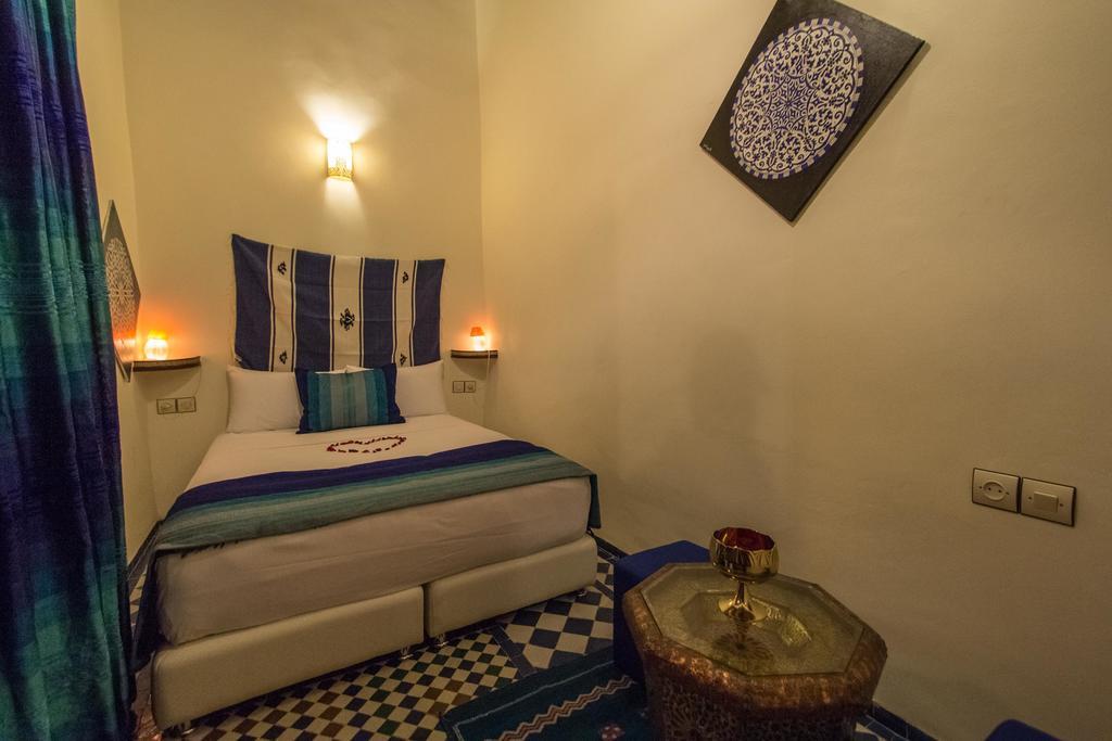 Dar Chrif Idrissi Hotel Fes Phòng bức ảnh